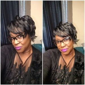 Meet your Posher, Crystal